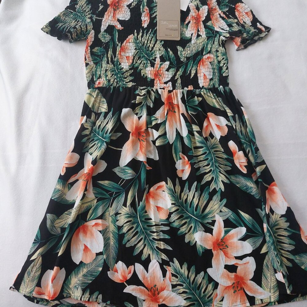 Salty Lemon Women’s Off Shoulder Floral Dress Size L, Brand New With Tags